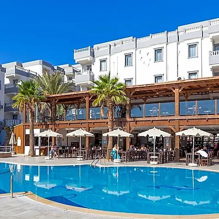 Smart Bodrum 호텔 검벳